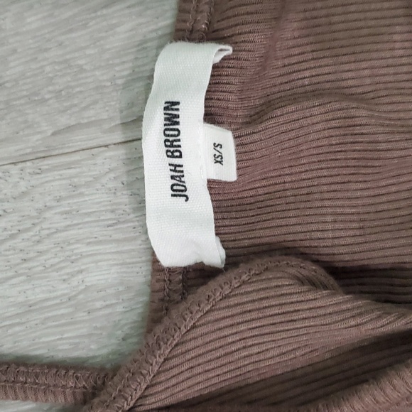 Joah Brown Slip dress in mauve size xs/s in gently used condition. - Picture 7 of 8